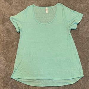 LuLaRoe heathered light teal Classic T